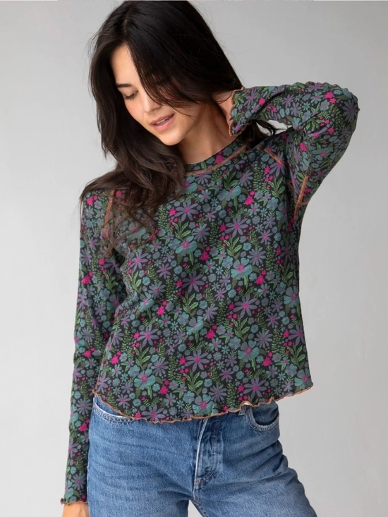 NATURAL LIFE Tops - NATURAL LIFE Dark Green Floral Long Sleeve Crewneck Shirt